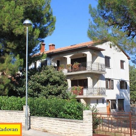 Apartment Radovan Poreč Buitenkant foto