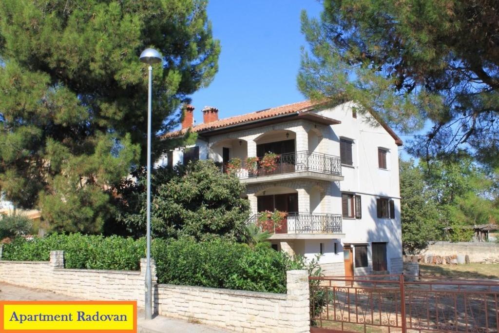 Apartment Radovan Poreč Buitenkant foto