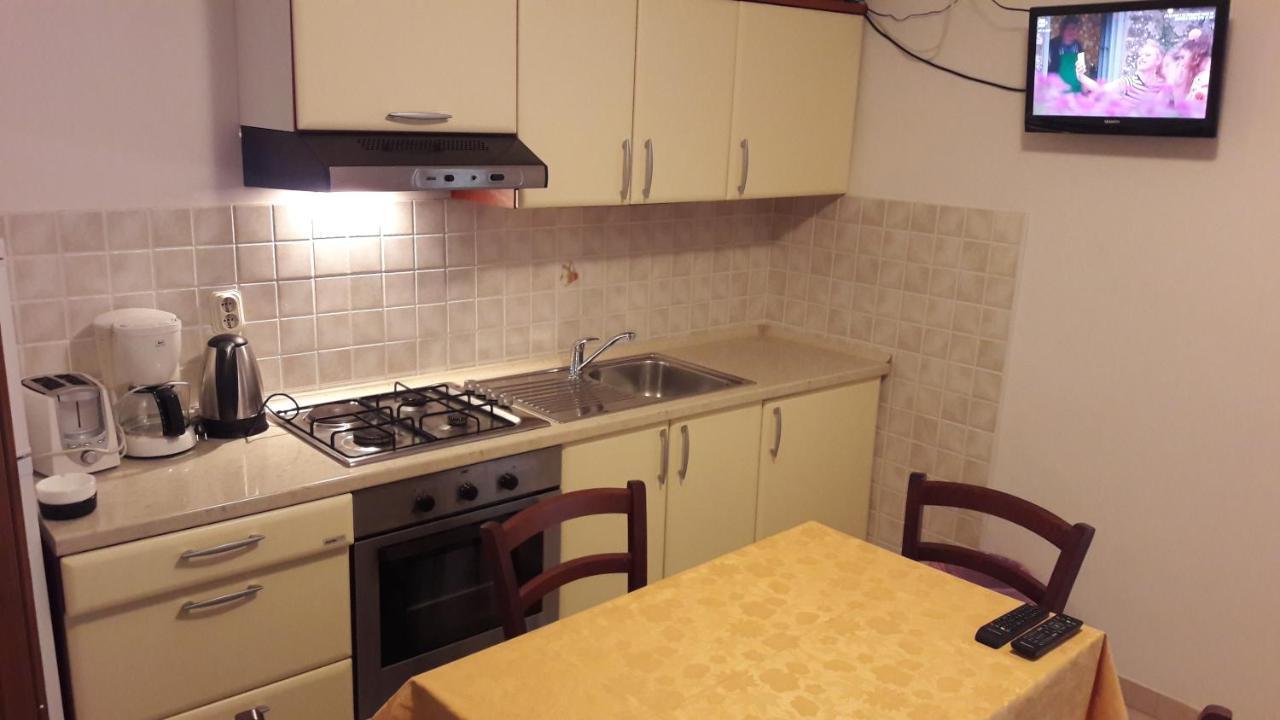 Apartment Radovan Poreč Buitenkant foto