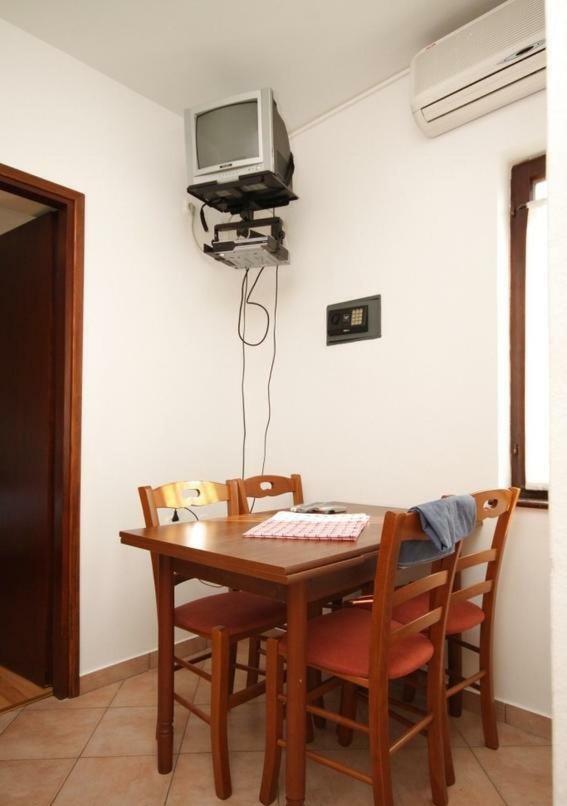 Apartment Radovan Poreč Buitenkant foto