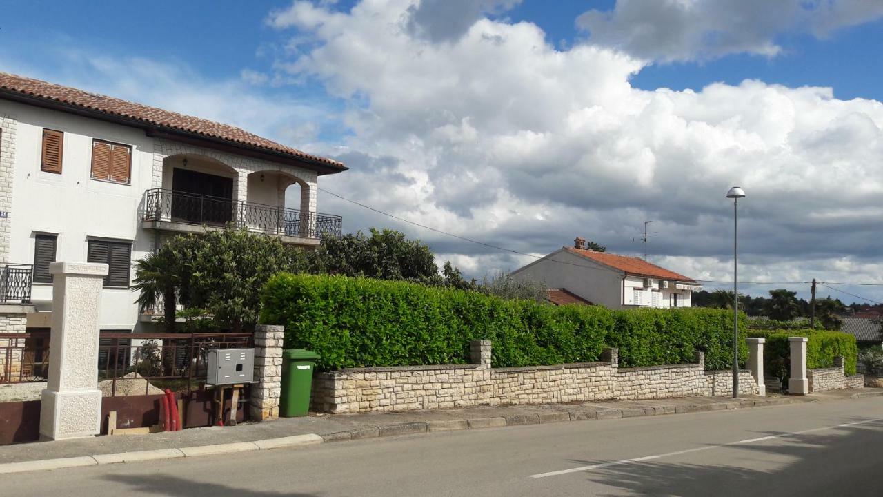 Apartment Radovan Poreč Buitenkant foto
